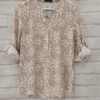 Blusa hojas cuello mao