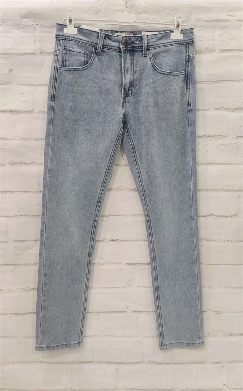 Vaquero slim fit chico