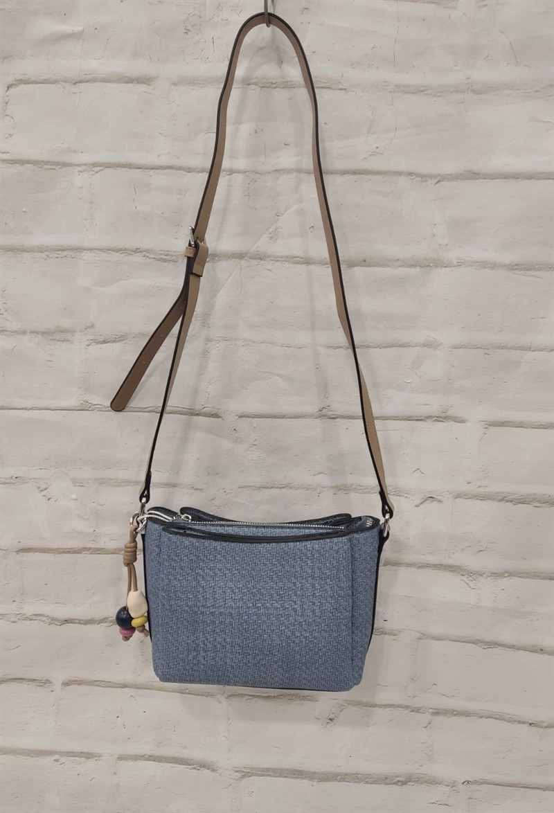 Bolso bandolera relieve